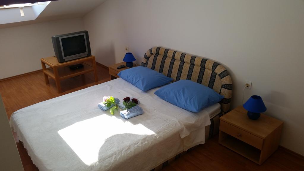 אומאג Apartments Milica חדר תמונה